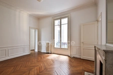APPARTEMENT Paris 17ie ETOILE/CARNOT - Au calme - 5 PIECES - 117M2 - 3 CHAMBRES - Cave
