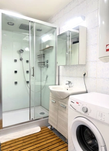 3-room apartment for sale in LA PLAINE SAINT DENIS (93)
