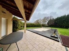 Belle maison de plain-pied avec piscine et terrain de 2000 m², au calme et sans vis-à-vis à Montauban (82)