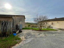 Hameau Authentique T15 à vendre, avec Maison et 6 logements indépendants et une vue panoramique-Saint-Vincent-Lespinasse (82)
