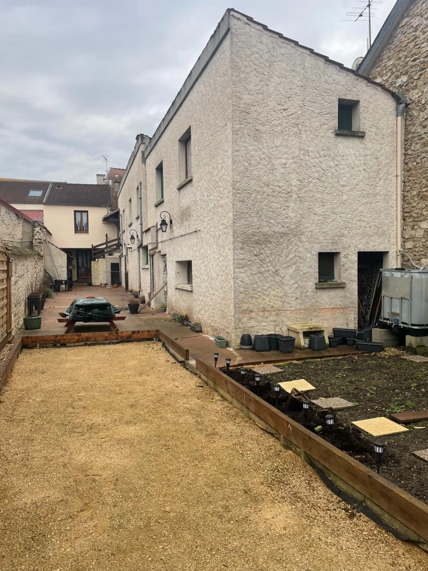 Immeuble à vendre BOURAY SUR JUINE (91)