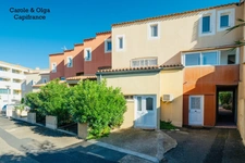 Appartement triplex avec vue mer aux Falaises à 50 m de la plage.