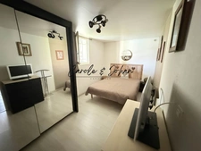 VIAS 4-room villa with pleasant garden and swimming pool.