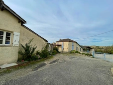 Hameau Authentique T15 à vendre, avec Maison et 6 logements indépendants et une vue panoramique-Saint-Vincent-Lespinasse (82)