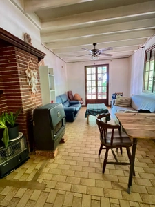 À vendre – Maison de campagne 5 pièces, 121 m² sur 7000² de terrain avec dépendances – Montricoux (82)