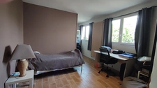 Maison à vendre 9 pièces plain pied-CHATEAU LANDON (77)-accès Paris en train 1h15
