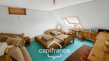 Maison familiale de caractère de 225 m² avec dépendances sur terrain de 6716 m² à CHALON SUR SAONE (71) 