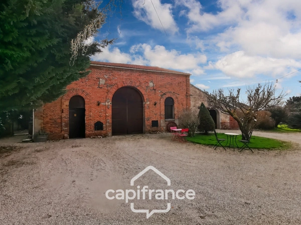 Longère de 170m² proche de St Loup Geanges