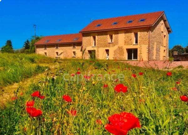 Ensemble immobilier proche de Lyon