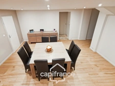 Maison à vendre de 200m² à Uchizy 71