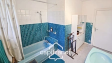 Maison familiale de caractère de 225 m² avec dépendances sur terrain de 6716 m² à CHALON SUR SAONE (71) 