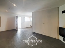 Maison de 70m² à vendre à BEAUBERY (71)