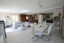 Dpt Saône et Loire (71), à vendre proche de CHALON SUR SAONE maison 5 pièces sur 2646 m² 