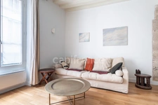 Studio 28,41m2 en très bon état à vendre Paris 4e Marais 