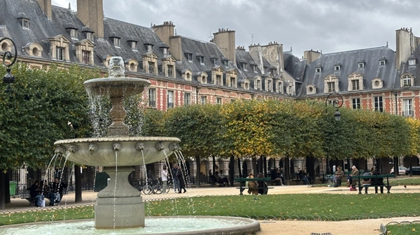 Paris 4e – Marais / Place des Vosges – Studio meublé de 28,41 m²