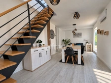 RONCE LES BAINS – À quelques pas de la plage – Appartement 7 pièces de 130 m² avec terrasse et balcon