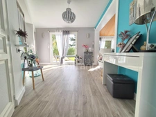 House for sale in Royan (17), 6 rooms - 4 bedrooms - Swimming pool - Garage - 1129m² plot