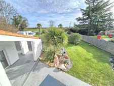 House for sale in Royan (17), 6 rooms - 4 bedrooms - Swimming pool - Garage - 1129m² plot