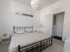 RONCE LES BAINS – À quelques pas de la plage – Appartement 7 pièces de 130 m² avec terrasse et balcon