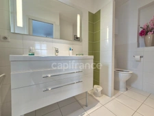 Single-story house for sale, 5 rooms, SAINT GEORGES DE DIDONNE (17) - Swimming pool - Garage 