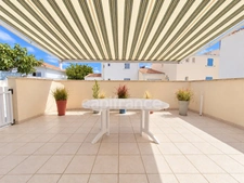Maison à vendre 4 pièces SAINT GEORGES DE DIDONNE (17) - Terrasses -garage