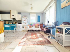 Maison à vendre 5 pièces SAINT GEORGES DE DIDONNE (17) - Terrain de 300m²