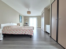 Single-story house for sale, 5 rooms, SAINT GEORGES DE DIDONNE (17) - Swimming pool - Garage 