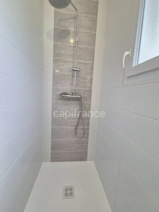 Maison à vendre 5 pièces BREUILLET (17) - Terrain de 815m²