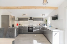 Dpt Charente Maritime (17), à vendre SAINT GEORGES DE DIDONNE appartement T4/T5 de plain pied - Jardin - Terrasse   