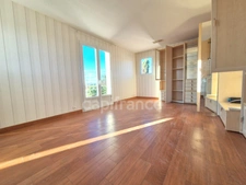 Maison à vendre 7 pièces SAINT GEORGES DE DIDONNE (17) - Grand Garage - Terrain de 945m²
