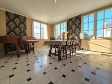 Maison à vendre 7 pièces ROYAN (17) Terrain de 474m²