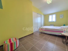 Maison à vendre 4 pièces SAINT GEORGES DE DIDONNE (17) - Terrasses -garage