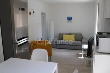 Maison à vendre 6 pièces ROYAN (17) - Terrasse et jardin - Centre ville 