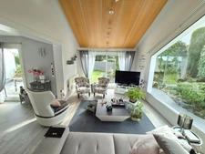 Maison à vendre 6 pièces ROYAN (17) - 4 chambres - Piscine - Garage - Terrain de 1129m²