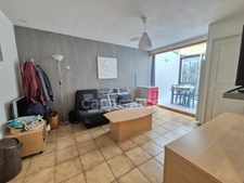 Appartement à vendre 2 pièces SAINT GEORGES DE DIDONNE (17), loggia fermée et isolée. 