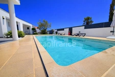 Single-story house for sale, 5 rooms, SAINT GEORGES DE DIDONNE (17) - Swimming pool - Garage 