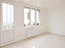 Un lot de 4 appartements à vendre sur SAUJON (17) - Centre ville 