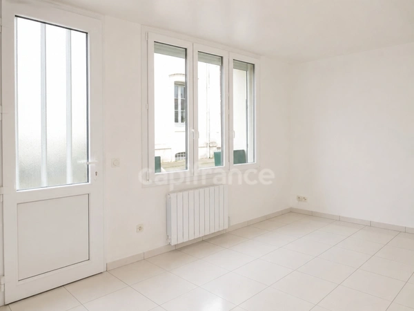 Un lot de 4 appartements à vendre sur SAUJON (17) - Centre ville 