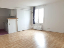 Un lot de 4 appartements à vendre sur SAUJON (17) - Centre ville 