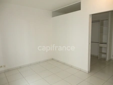 Un lot de 4 appartements à vendre sur SAUJON (17) - Centre ville 