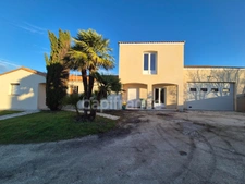 Maison à vendre 7 pièces SAINT GEORGES DE DIDONNE (17) - Grand Garage - Terrain de 945m²