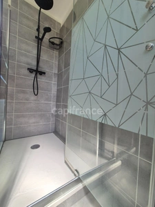 Maison à vendre 4 pièces CHAILLEVETTE (17) - 3 chambres - Terrain de 614m²