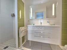 Single-story house for sale, 5 rooms, SAINT GEORGES DE DIDONNE (17) - Swimming pool - Garage 