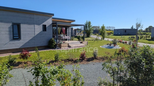 Viager libre - Maison/Chalet - 3 pièces SAINT ROMAIN DE BENET (17) - Terrain de 333m²