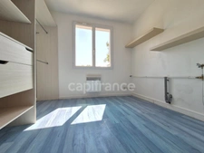 Maison à vendre 4 pièces CHAILLEVETTE (17) - 3 chambres - Terrain de 614m²