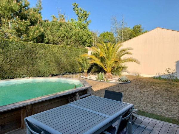 LES MATHES – MAISON 103 m² – 3 CHAMBRES – PISCINE – TERRAIN 1 400 m²