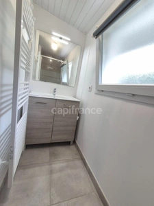 Maison à vendre 5 pièces BREUILLET (17) - Terrain de 815m²