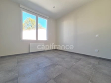 Maison à vendre 4 pièces BREUILLET (17)