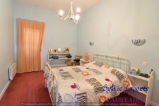 Dpt Lot et Garonne (47), à vendre VILLENEUVE SUR LOT appartement T11, avec local commercial et rapport locatif, idéal investisseurs, ou grande famille