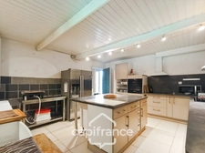House/Mill for sale, 7 rooms, 330 m², CASTELSARRASIN (82)